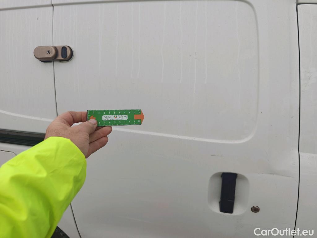  Dacia  Dokker DACIA  / 2013 / 4P / furgón derivado de turismo Van Essential Blue dCi 70kW (95CV) #8