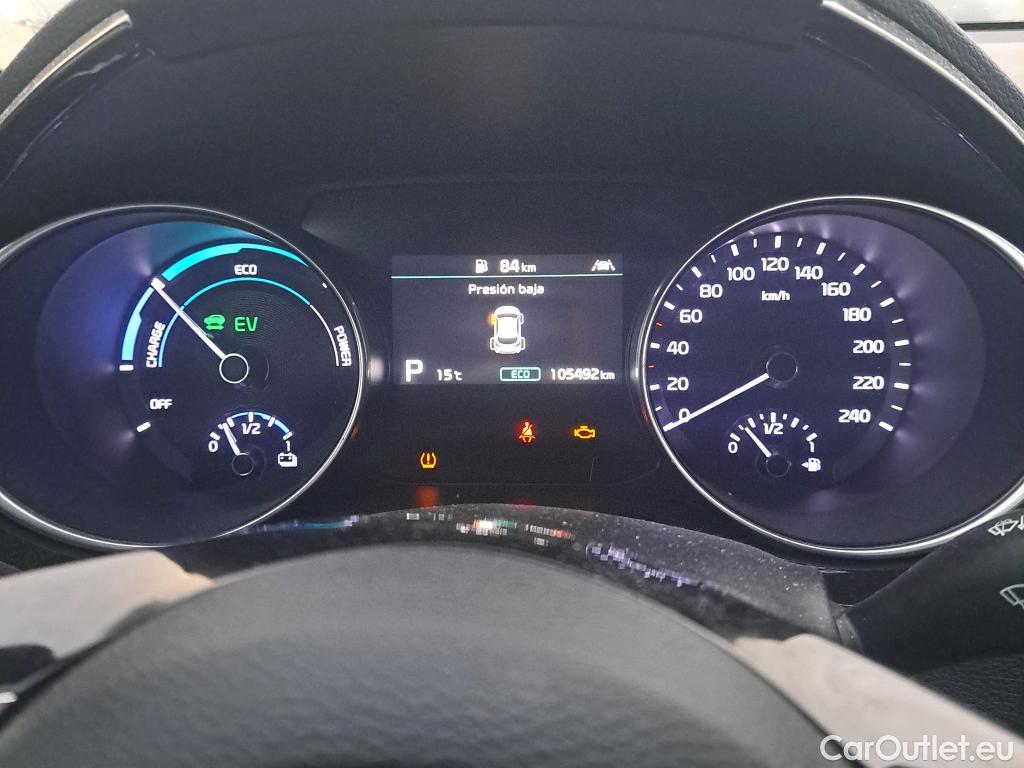  KIA  XCeed KIA  1.6 GDi PHEV 104kW (141CV) eDrive (AC) #47