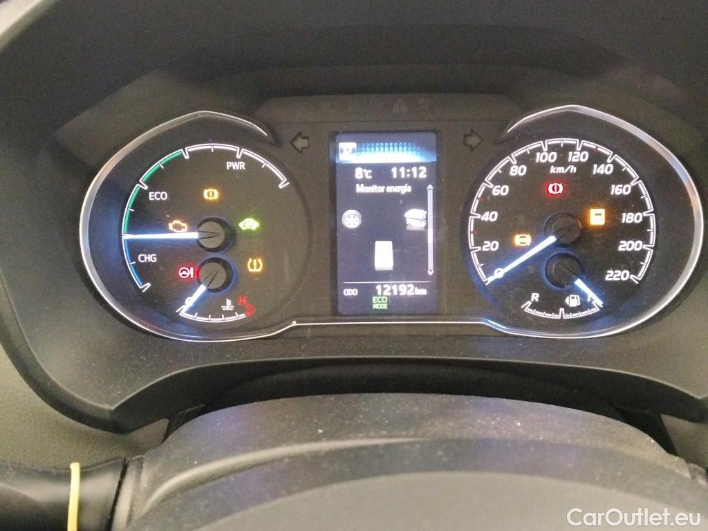  Toyota  Yaris TOYOTA  / 2017 / 5P / berlina con portón 1.5 100H Active #18