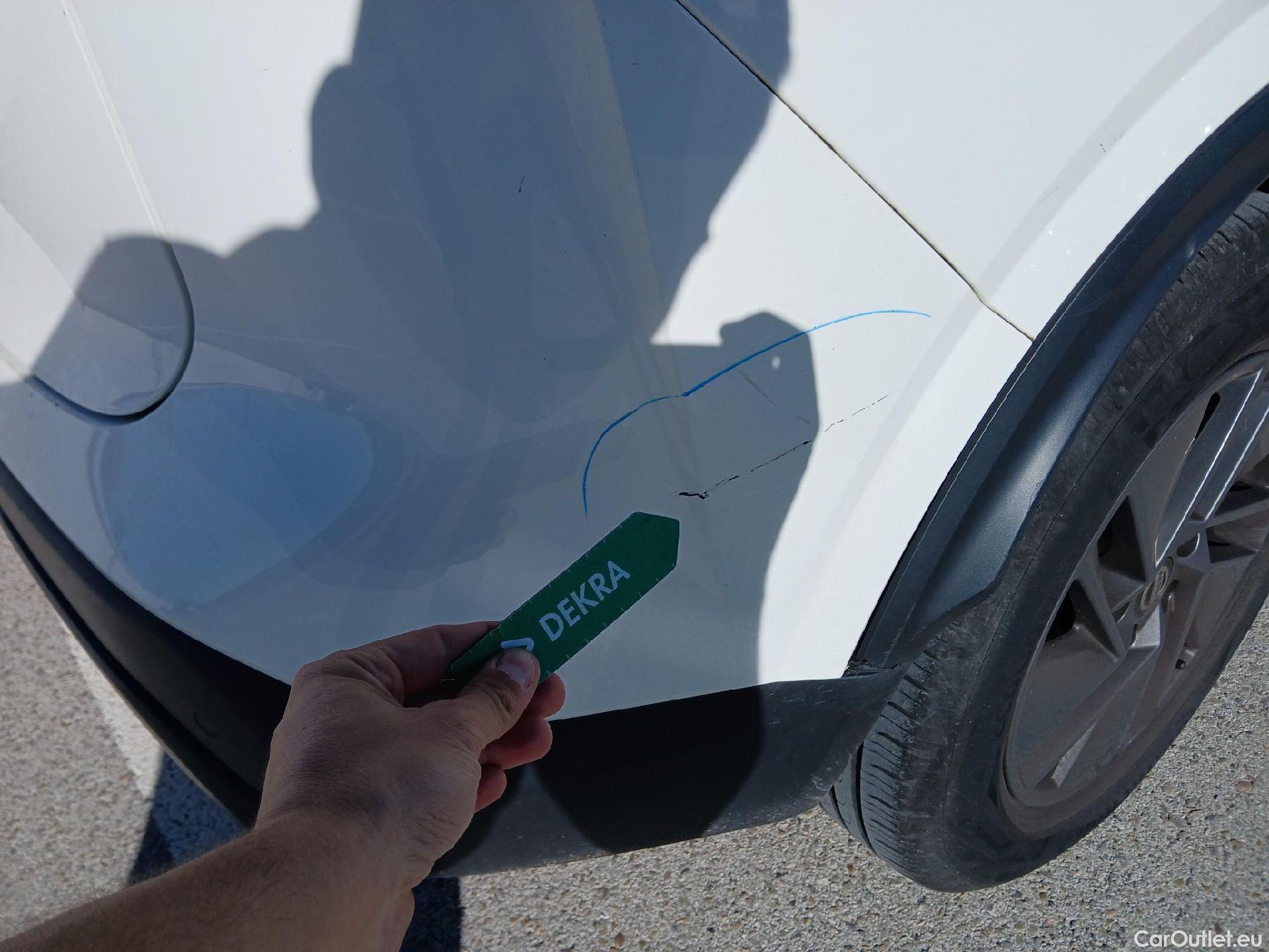  Nissan  Qashqai NISSAN  / 2021 / 5P / todoterreno DIG-T 103kW (140CV) mHEV 4x2 Acenta #18