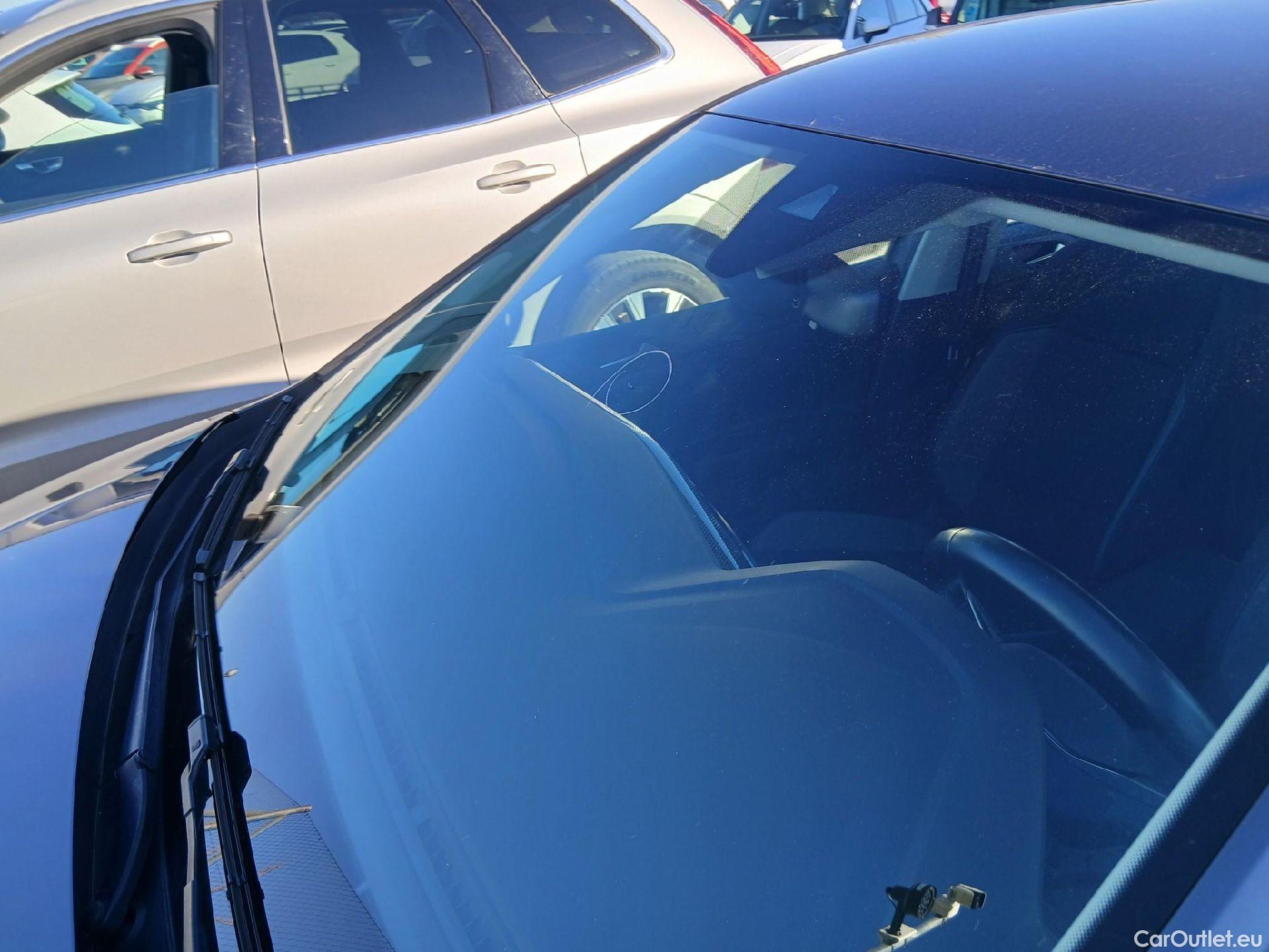  Volkswagen  Polo VOLKSWAGEN  / 2021 / 5P / berlina con portón Life 1.0 TSI 70kW (95CV) #7