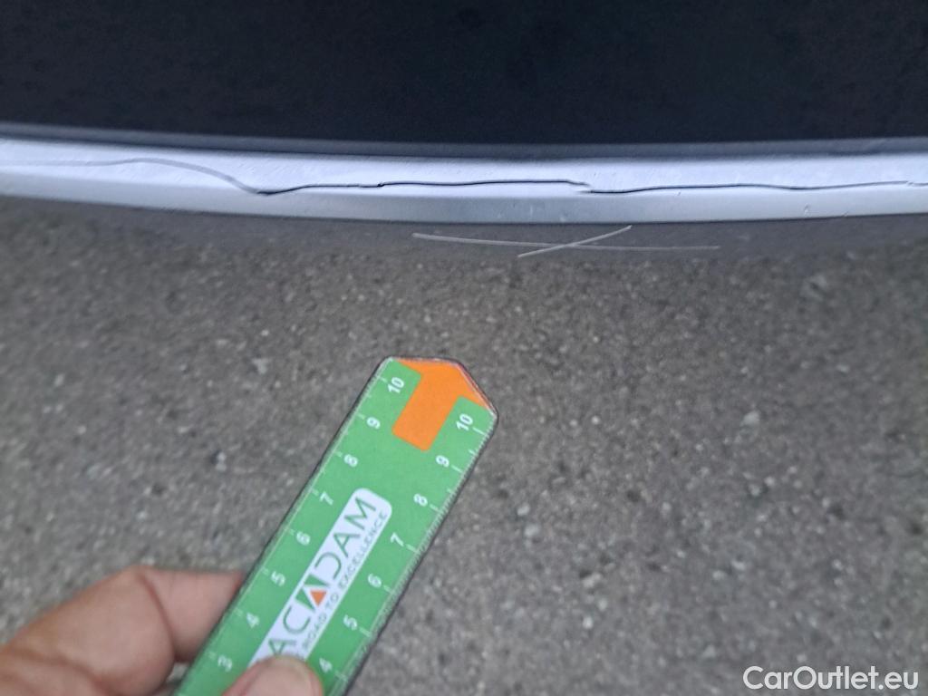  KIA  XCeed KIA  1.6 GDi PHEV 104kW (141CV) eDrive (AC) #4