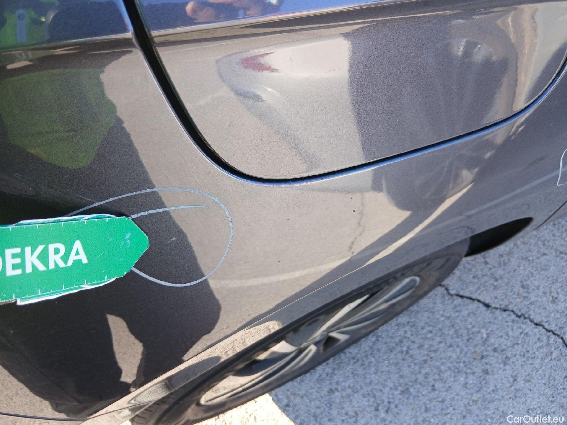  Volkswagen  Polo VOLKSWAGEN  / 2021 / 5P / berlina con portón Life 1.0 TSI 70kW (95CV) #19