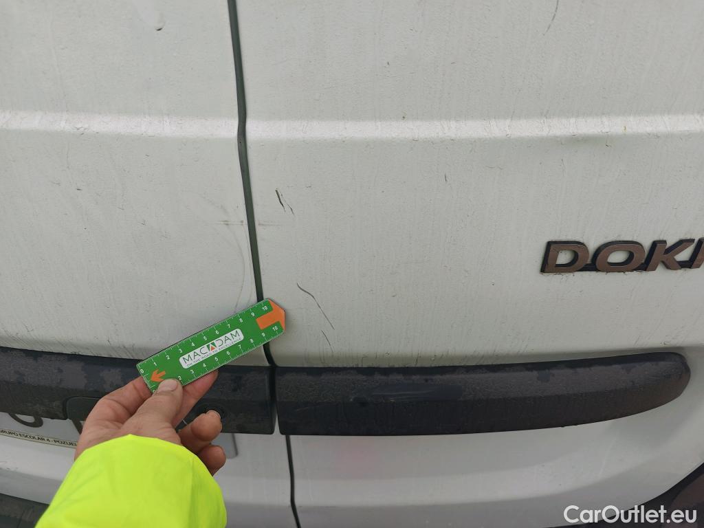  Dacia  Dokker DACIA  / 2013 / 4P / furgón derivado de turismo Van Essential Blue dCi 70kW (95CV) #18