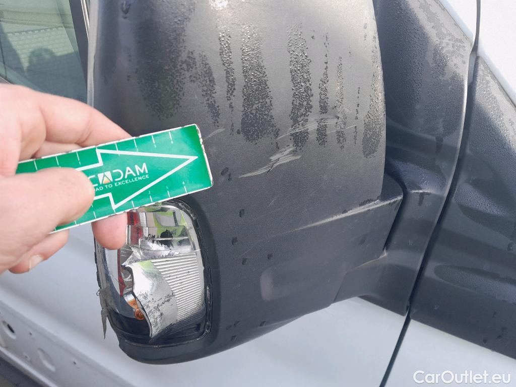  Ford  Transit FORD  / 2013 / 4P / furgón 350 96kW L3H2 Van Trend FWD MHEV #83