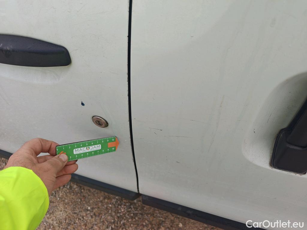  Dacia  Dokker DACIA  / 2013 / 4P / furgón derivado de turismo Van Essential Blue dCi 70kW (95CV) #22