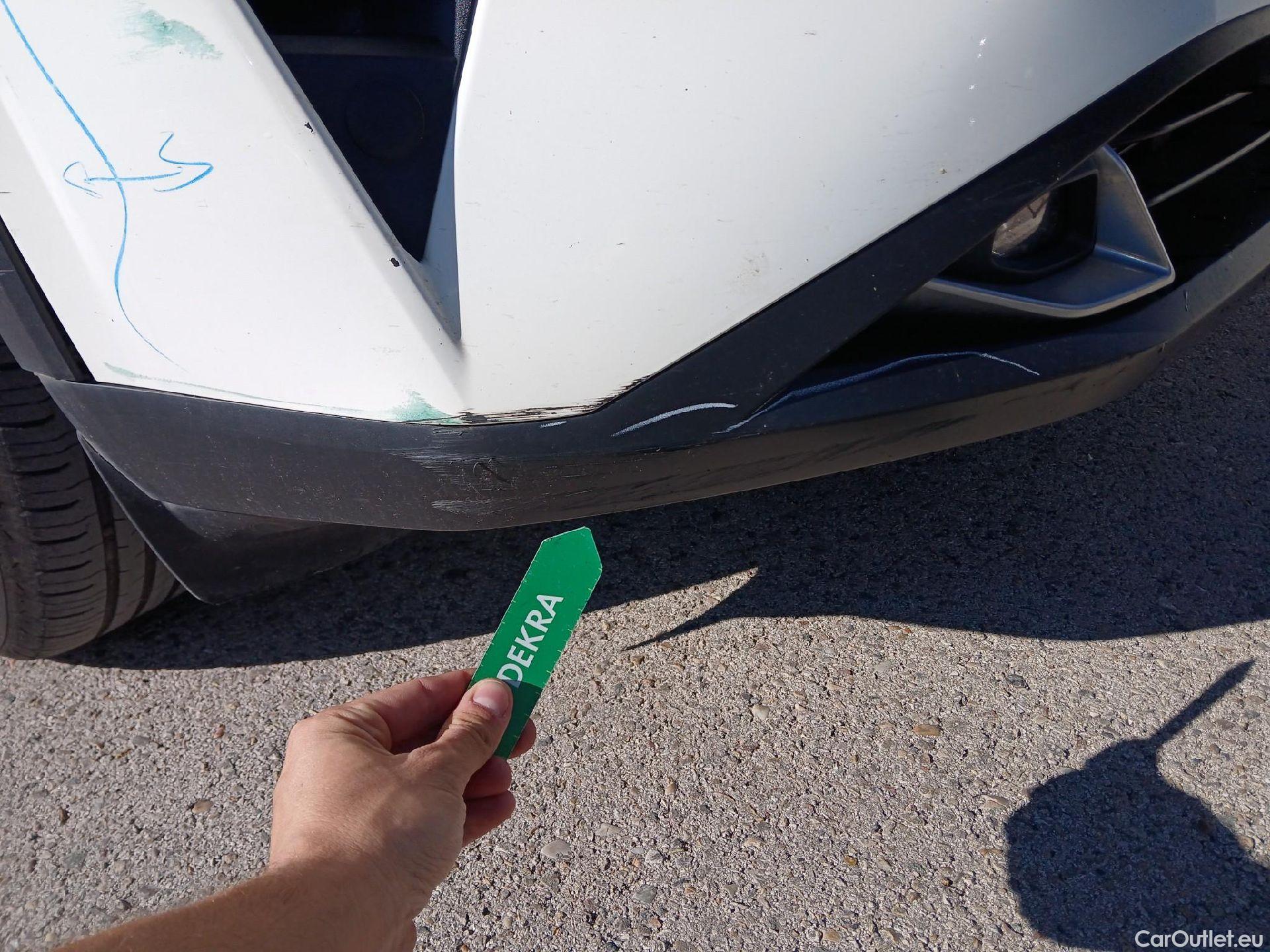  Nissan  Qashqai NISSAN  / 2021 / 5P / todoterreno DIG-T 103kW (140CV) mHEV 4x2 Acenta #8