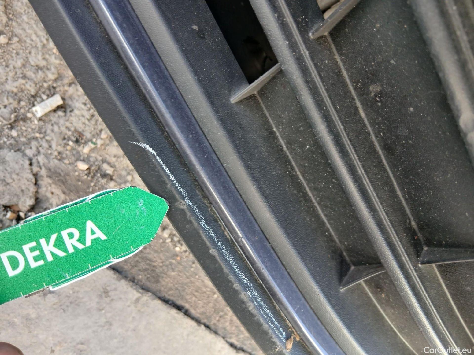  Volkswagen  Polo VOLKSWAGEN  / 2021 / 5P / berlina con portón Life 1.0 TSI 70kW (95CV) #13