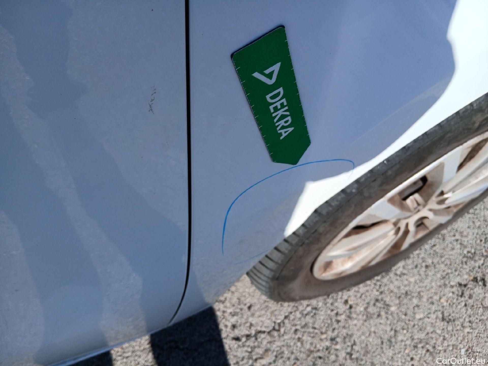  Renault  Kangoo RENAULT  Combi / 2021 / 5P / combi Life Edition One 1.5 Blue dCi 70kW(95CV) (IND)(AC) #36