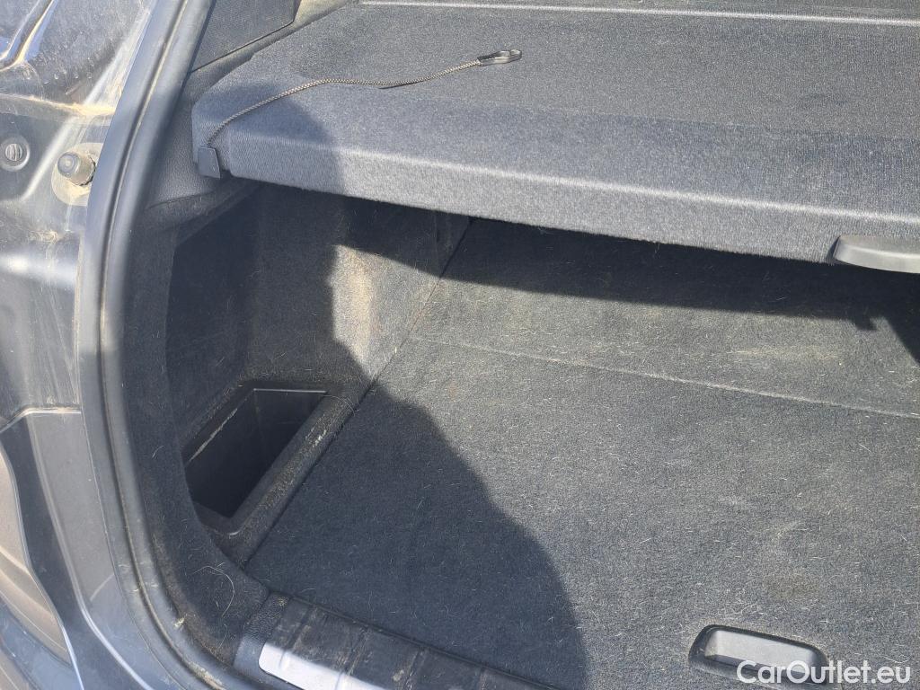  Bmw  X1 BMW  / 2019 / 5P / todoterreno sDrive18I (CM) #19