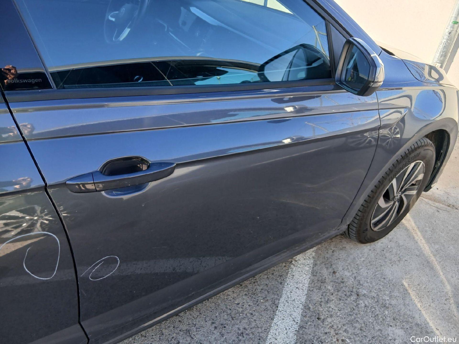  Volkswagen  Polo VOLKSWAGEN  / 2021 / 5P / berlina con portón Life 1.0 TSI 70kW (95CV) #22