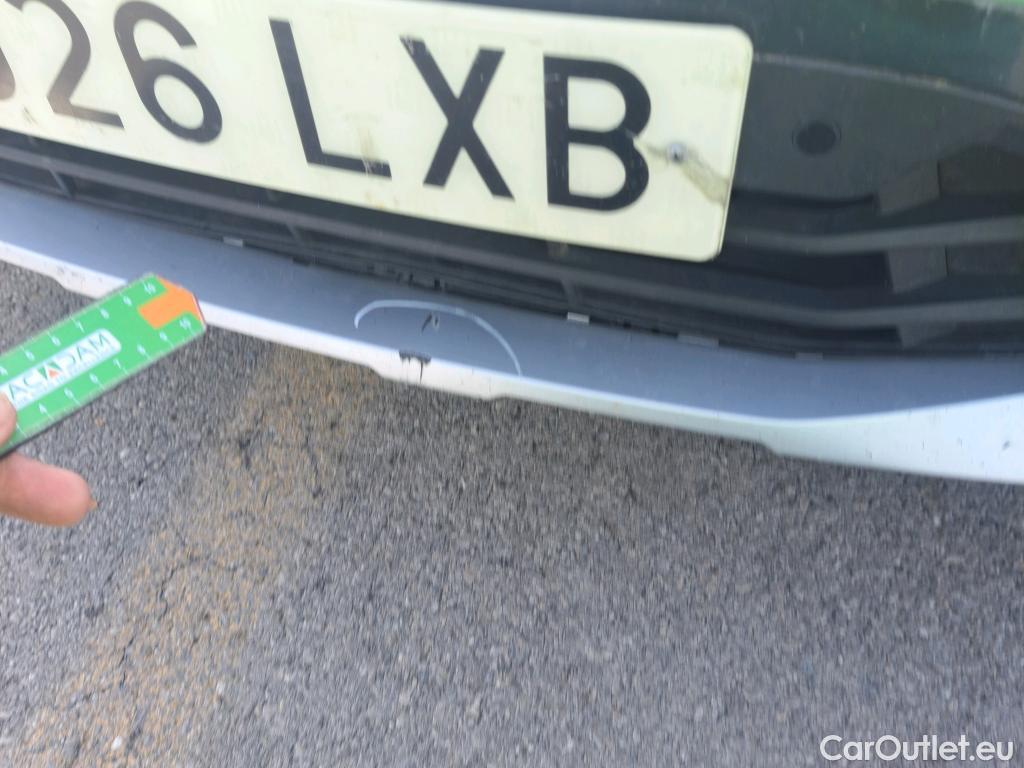  Bmw  X1 BMW  / 2019 / 5P / todoterreno sDrive18I (CM) #43