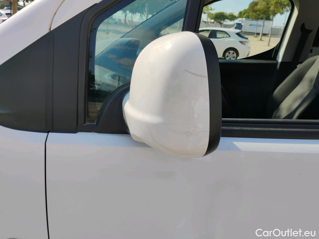  Peugeot  RIFTER PEUGEOT  / 2018 / 4P / combi Active Standard BlueHDi 73kW (IND) (CX2) #39