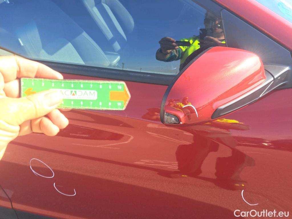  Hyundai  Konna HYUNDAI Kona / 2020 / 5P / todoterreno 1.0 TGDI 48V Maxx 4X2 #37