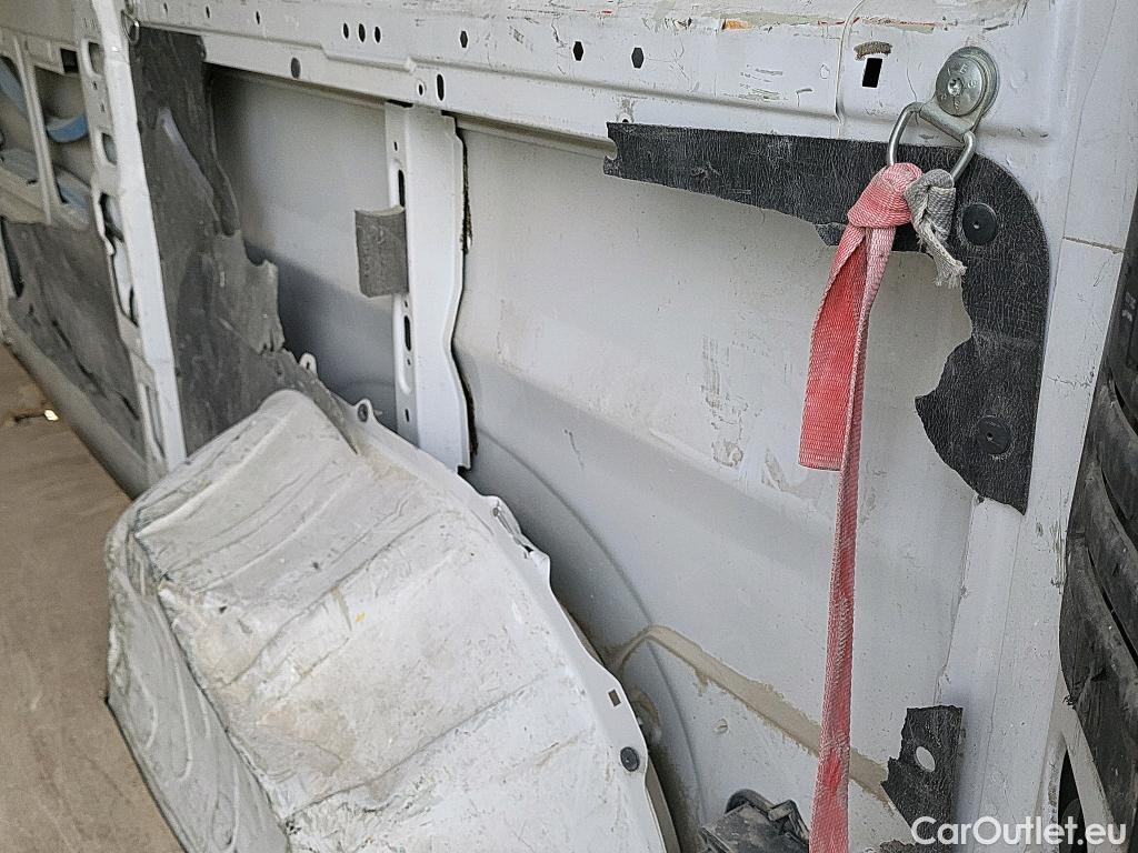  Citroen  Jumper CITROEN  / 2014 / 4P / furgón BlueHDi 88KW (120CV) Furgón 35L2H2 #39