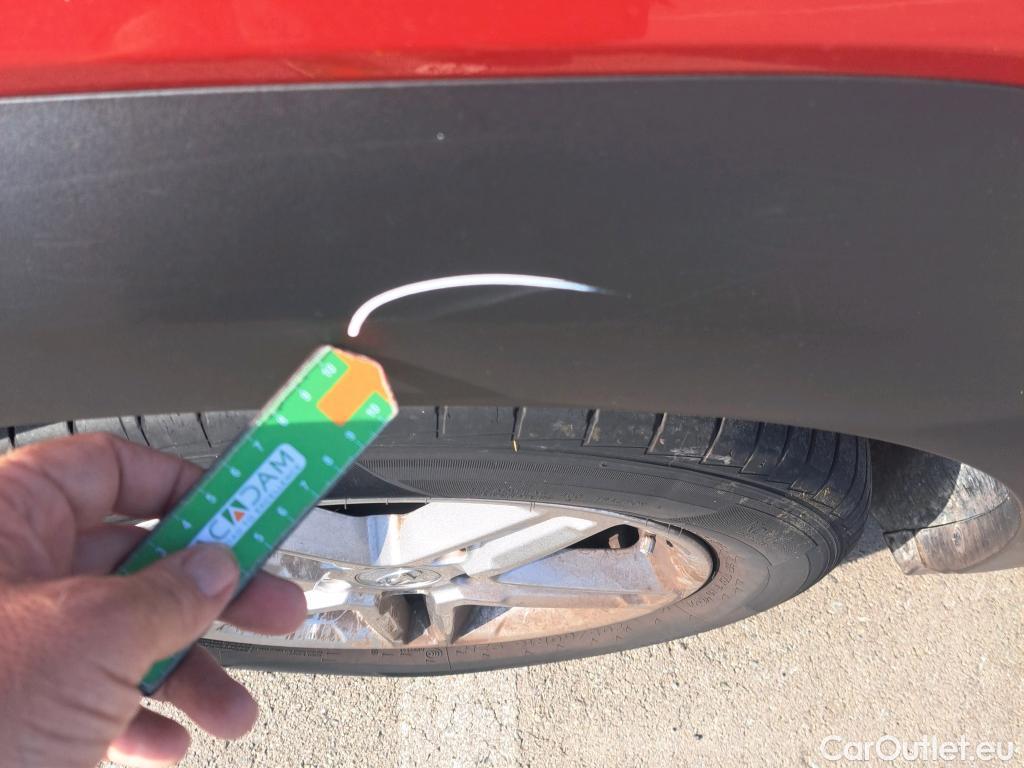  Hyundai  Konna HYUNDAI Kona / 2020 / 5P / todoterreno 1.0 TGDI 48V Maxx 4X2 #28