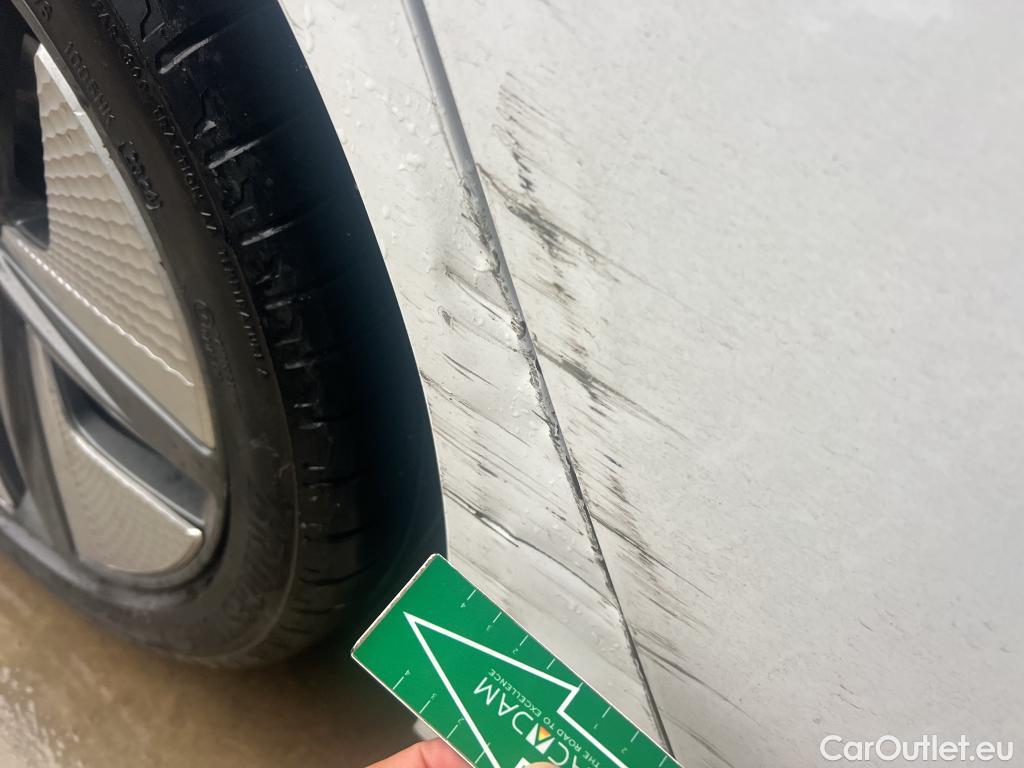  Hyundai   Ioniq HYUNDAI / 2019 / 5P / berlina con portón 1.6 GDI HEV Tecno DCT #16