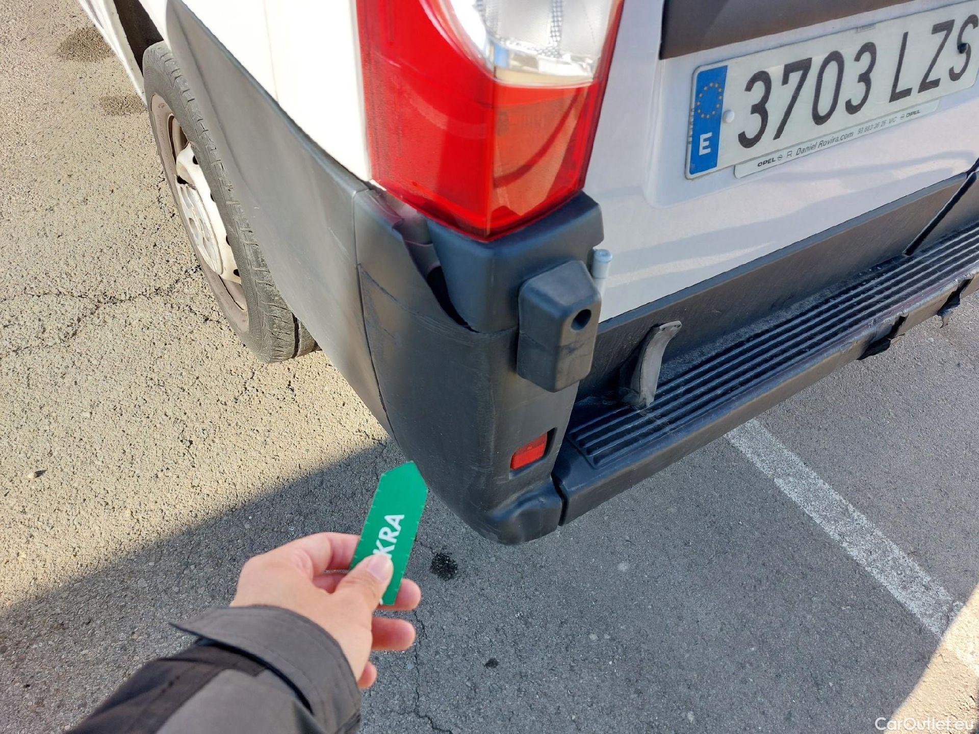  Opel  Movano OPEL  / 2021 / 4P / Furgón Base L2H2 3.5T 2.2 BHDi 88kW #24