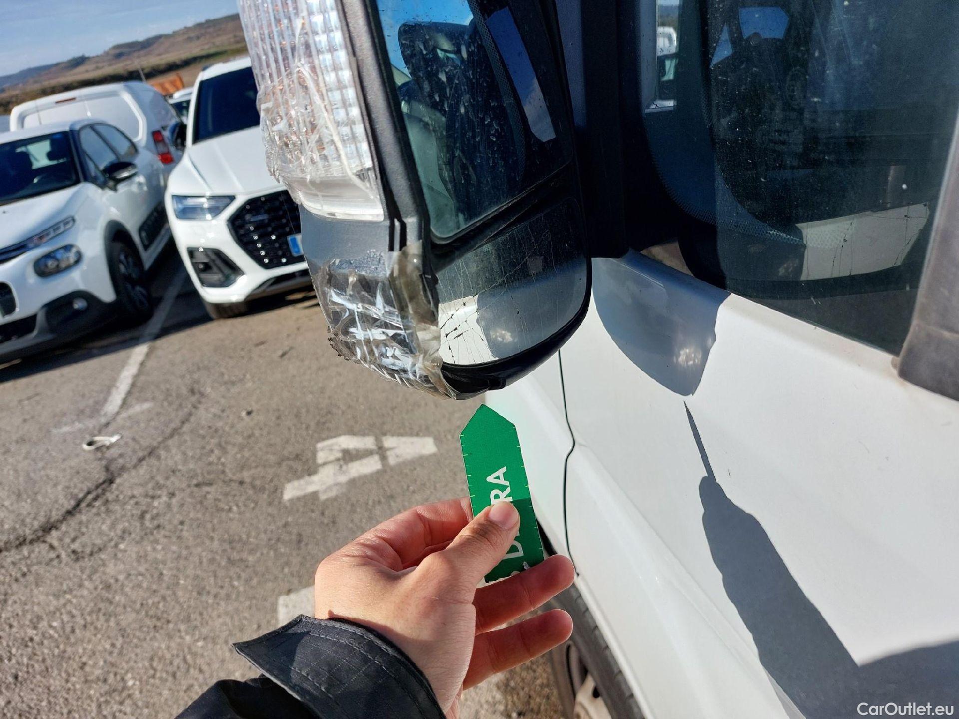  Opel  Movano OPEL  / 2021 / 4P / Furgón Base L2H2 3.5T 2.2 BHDi 88kW #10