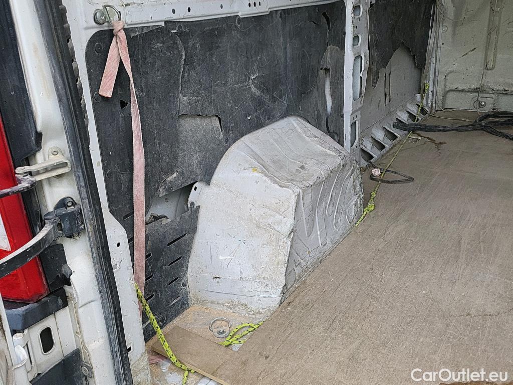  Citroen  Jumper CITROEN  / 2014 / 4P / furgón BlueHDi 88KW (120CV) Furgón 35L2H2 #21