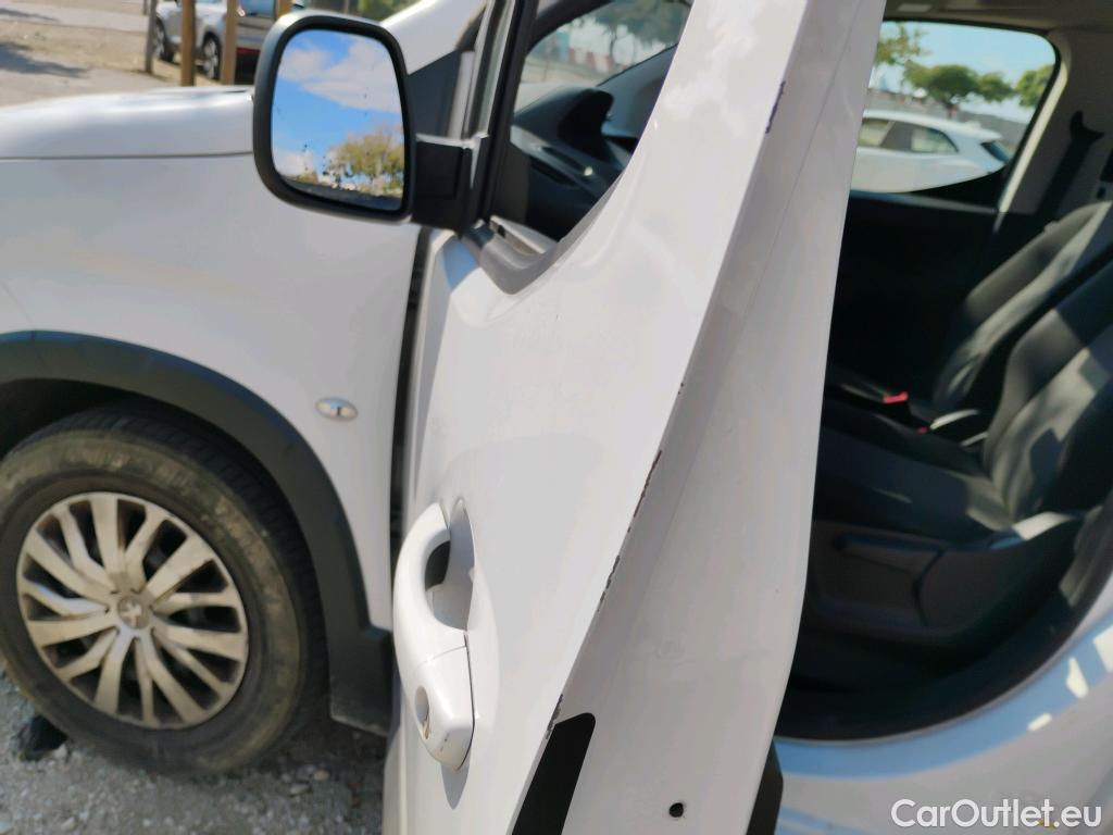  Peugeot  RIFTER PEUGEOT  / 2018 / 4P / combi Active Standard BlueHDi 73kW (IND) (CX2) #43