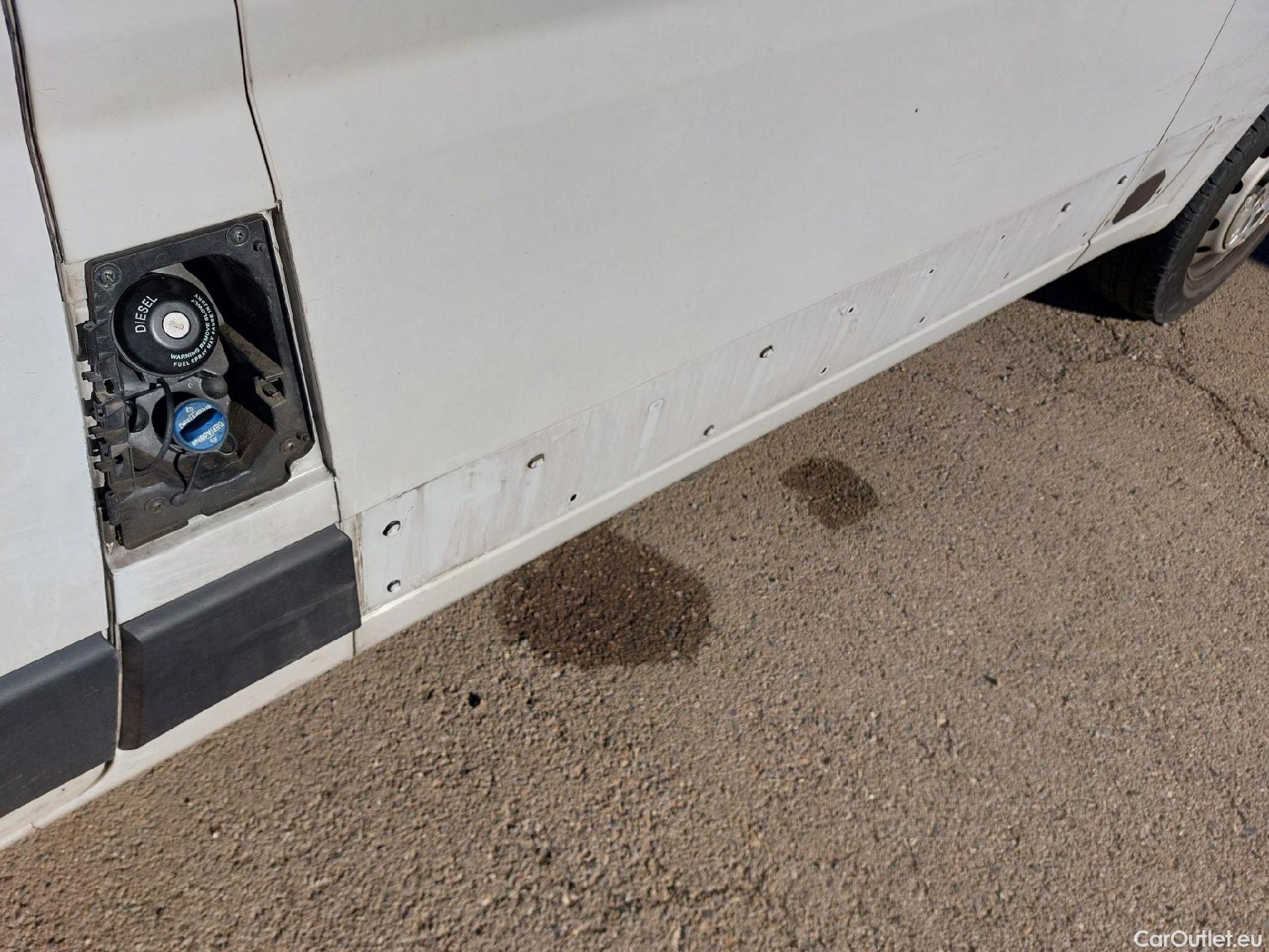  Opel  Movano OPEL  / 2021 / 4P / Furgón Base L2H2 3.5T 2.2 BHDi 88kW #15