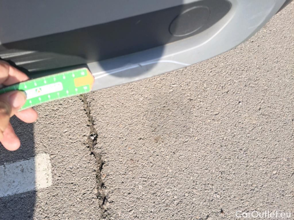  Hyundai  Konna HYUNDAI Kona / 2020 / 5P / todoterreno 1.0 TGDI 48V Maxx 4X2 #24