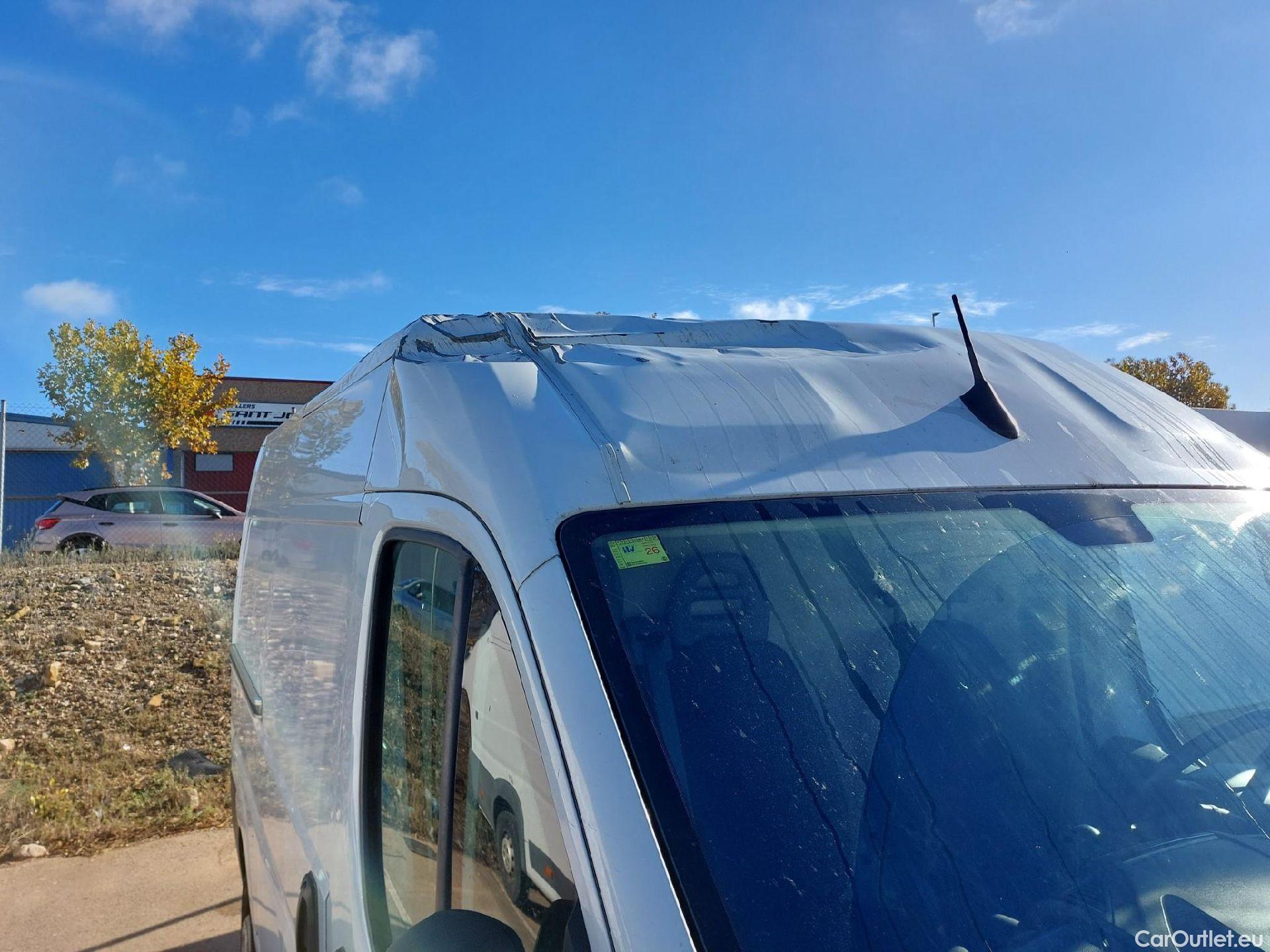  Opel  Movano OPEL  / 2021 / 4P / Furgón Base L2H2 3.5T 2.2 BHDi 88kW #1