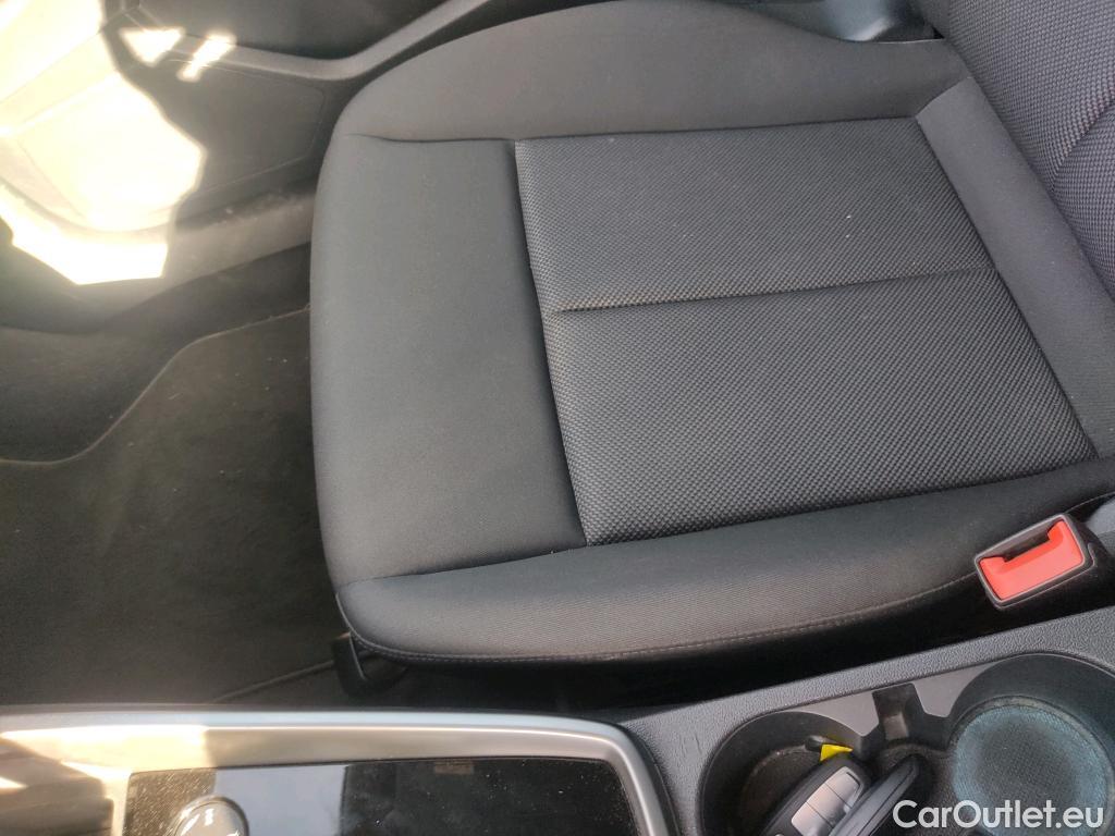  Audi  A3 AUDI  / 2020 / 5P / berlina con portón Sportback 30 TFSI 81kW (110CV) S tronic #30