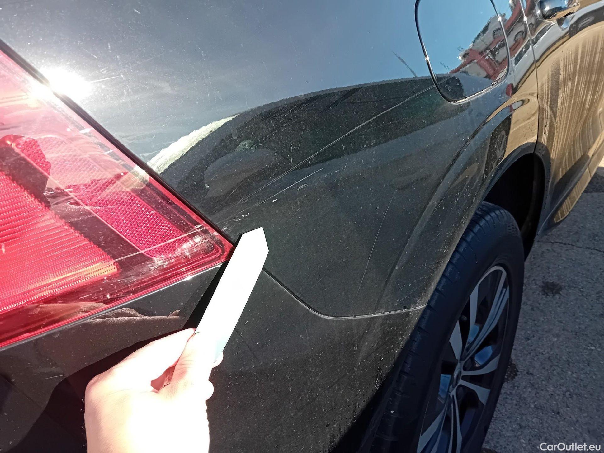  Volvo  XC60 VOLVO  / 2017 / 5P / todoterreno 2.0 B4 D Momentum Pro Auto #7