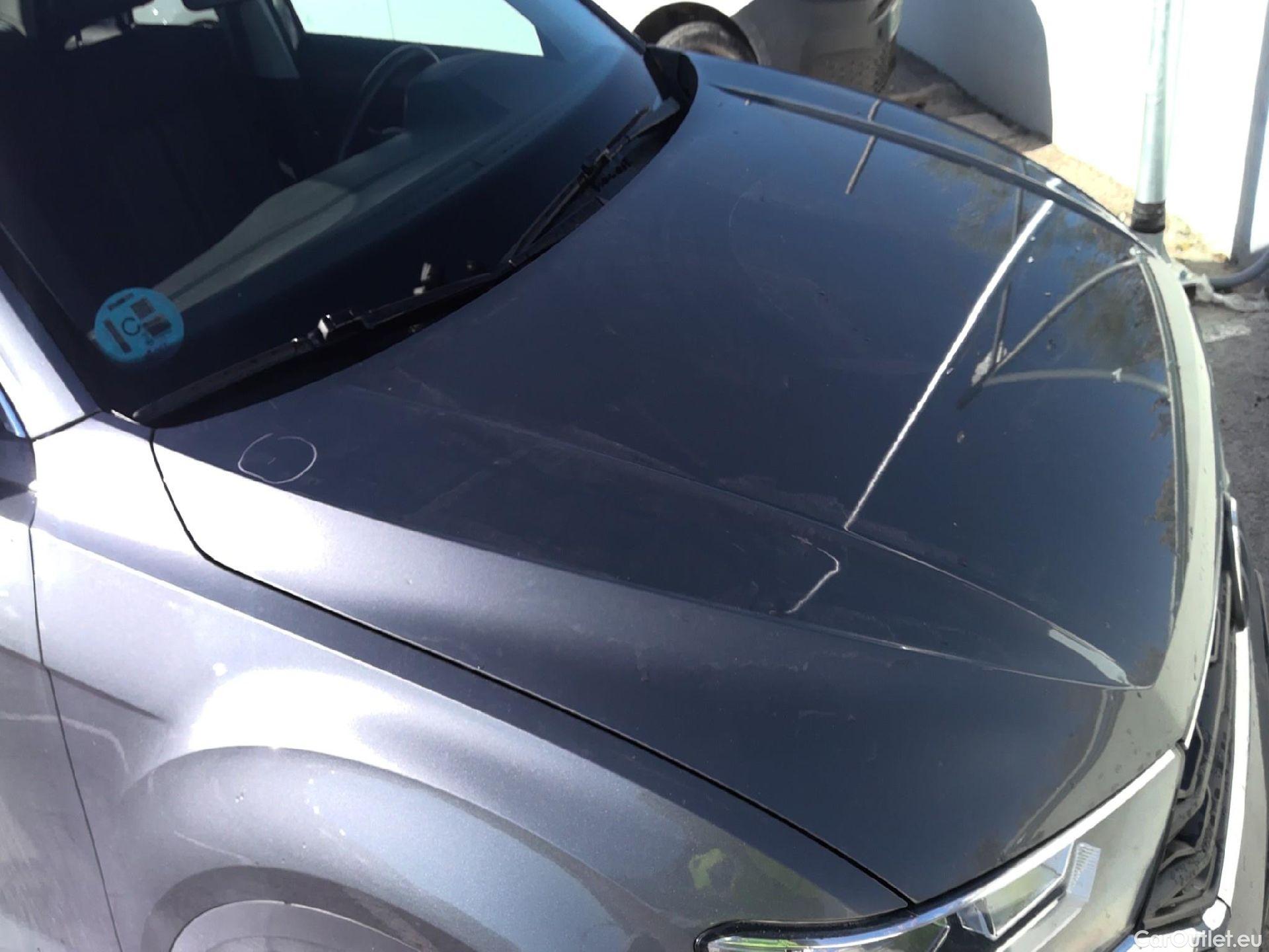  Volkswagen  T-ROC VOLKSWAGEN  / 2017 / 5P / todoterreno Advance 2.0 TDI 110kW (150CV) DSG (AC2) #14