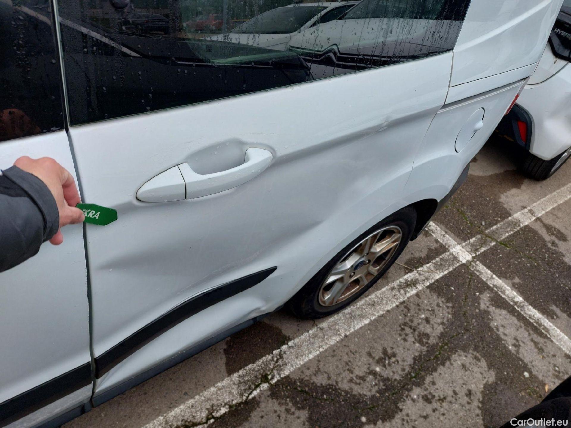  Ford  Transit Connect FORD Transit Courier / 2014 / 4P / combi Kombi 1.5 TDCi 56kW Trend #12