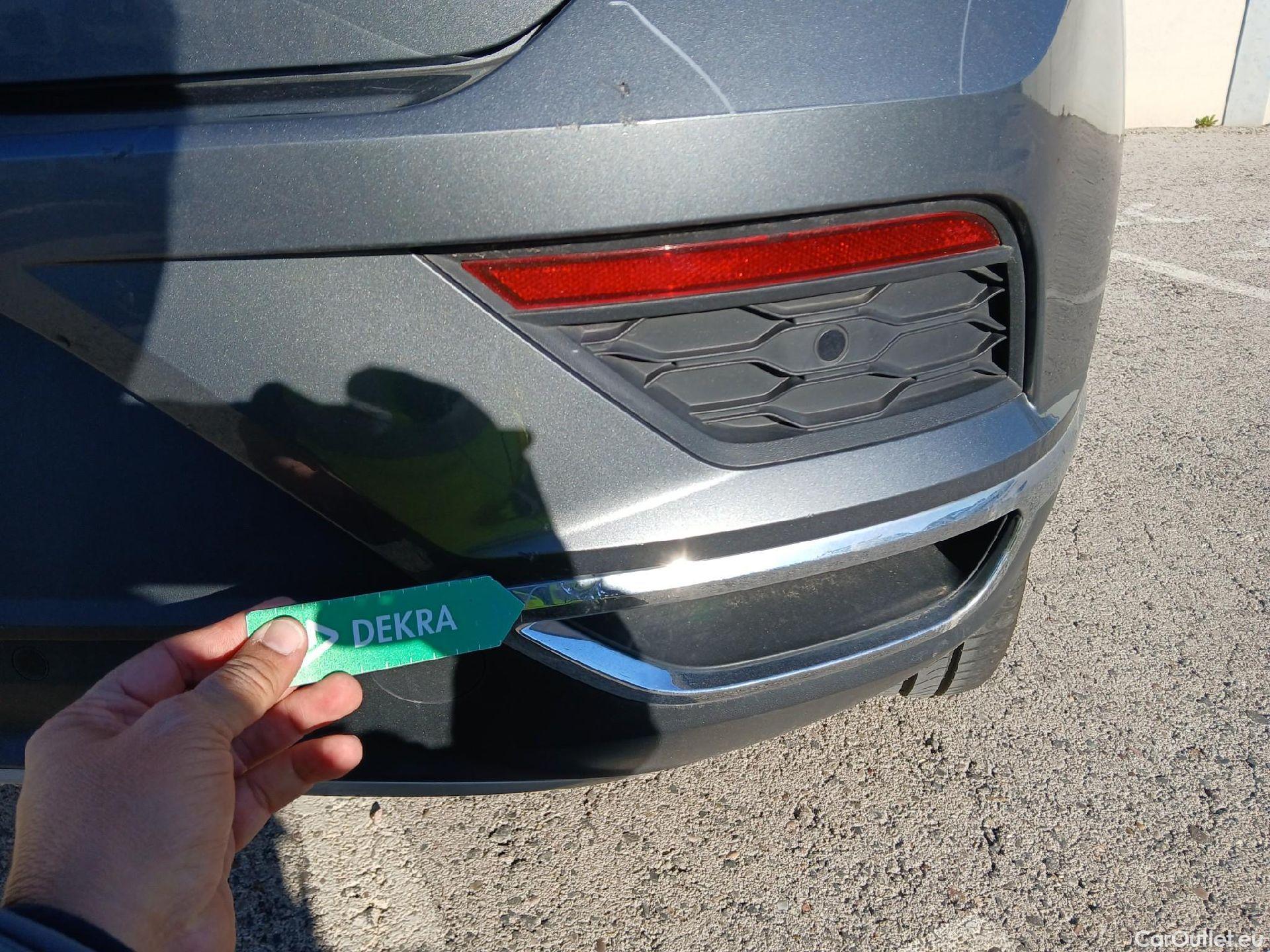  Volkswagen  T-ROC VOLKSWAGEN  / 2017 / 5P / todoterreno Advance 2.0 TDI 110kW (150CV) DSG (AC2) #10