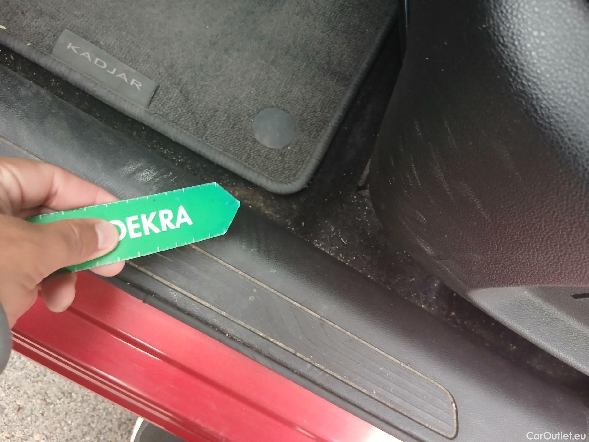  Renault  Kadjar RENAULT  / 2019 / 5P / crossover Intens Blue dCi 85kW (115CV) #2