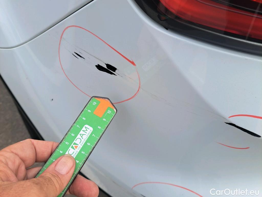  Ford  Kuga FORD  / 2016 / 5P / todoterreno 1.5 EcoBoost 88kW 4x2 Trend+ (CX) #23