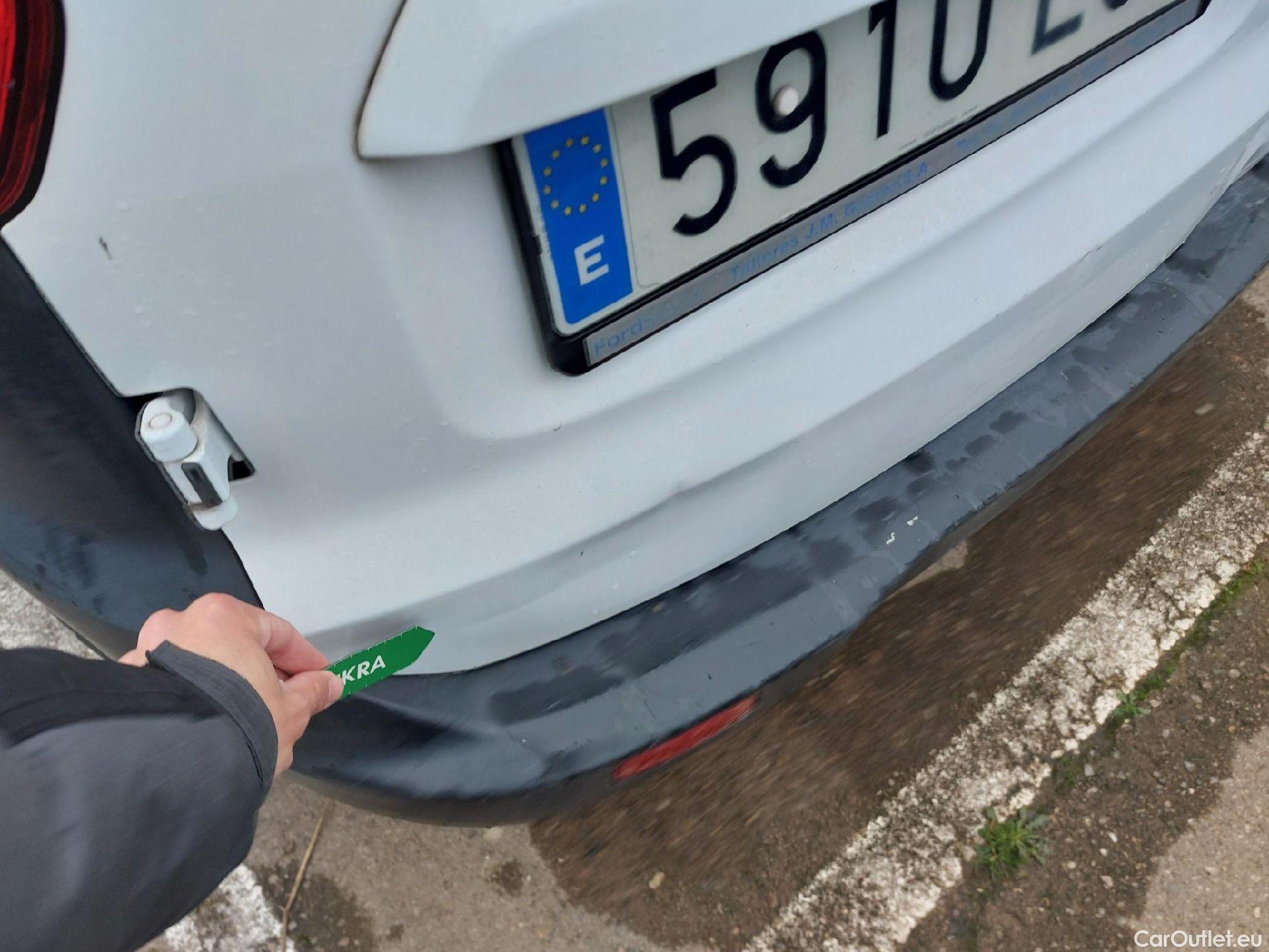  Ford  Transit Connect FORD Transit Courier / 2014 / 4P / combi Kombi 1.5 TDCi 56kW Trend #17