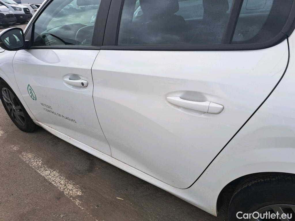  Peugeot  208 PEUGEOT  / 2019 / 5P / berlina con portón PureTech 73kW (100CV) Active Pack #17