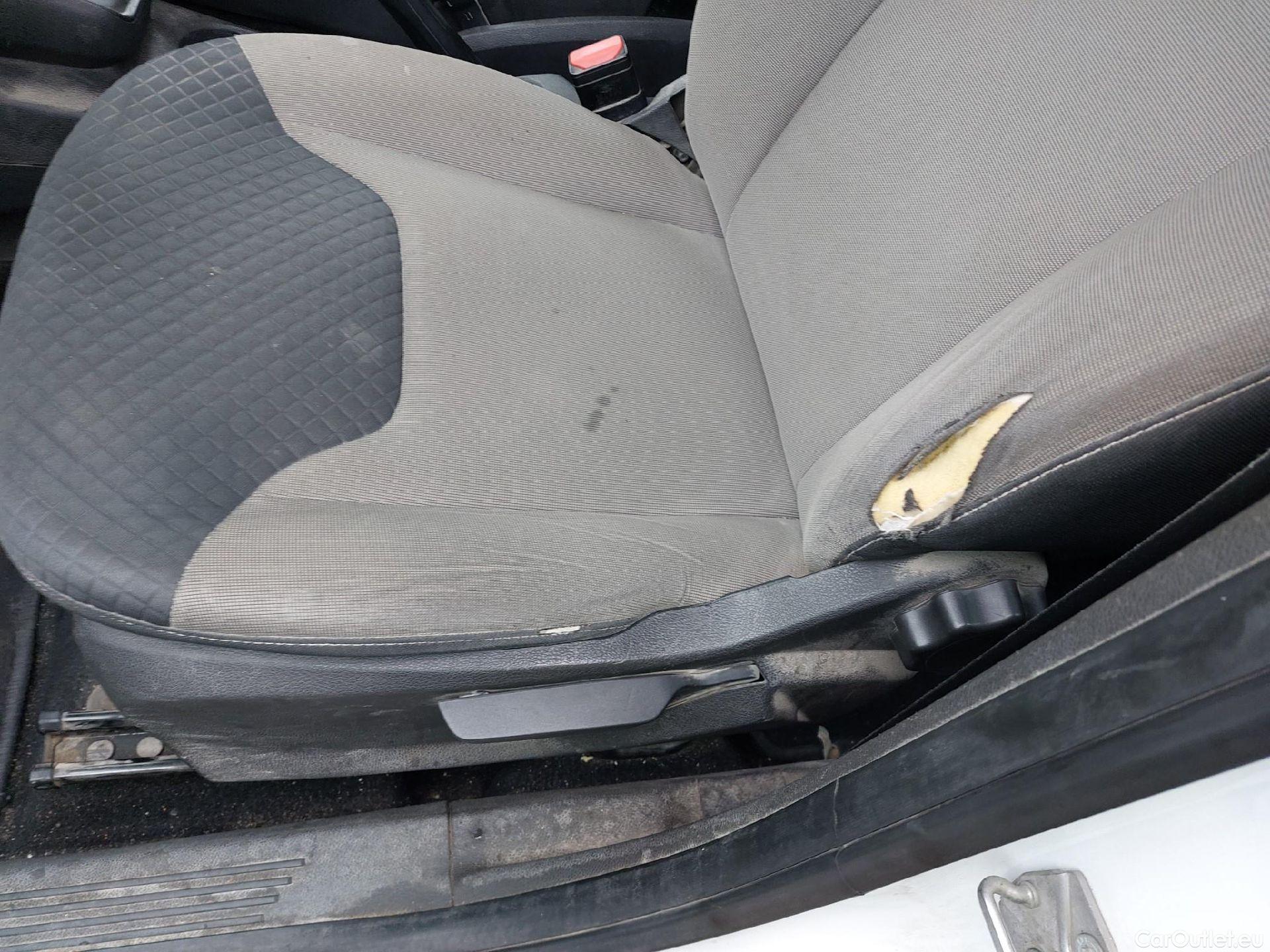  Ford  Transit Connect FORD Transit Courier / 2014 / 4P / combi Kombi 1.5 TDCi 56kW Trend #41