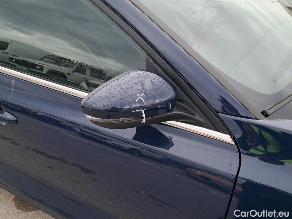  Ford  Focus FORD  / 2018 / 5P / berlina con portón 1.5 Ecoblue 70kW Trend+ #16