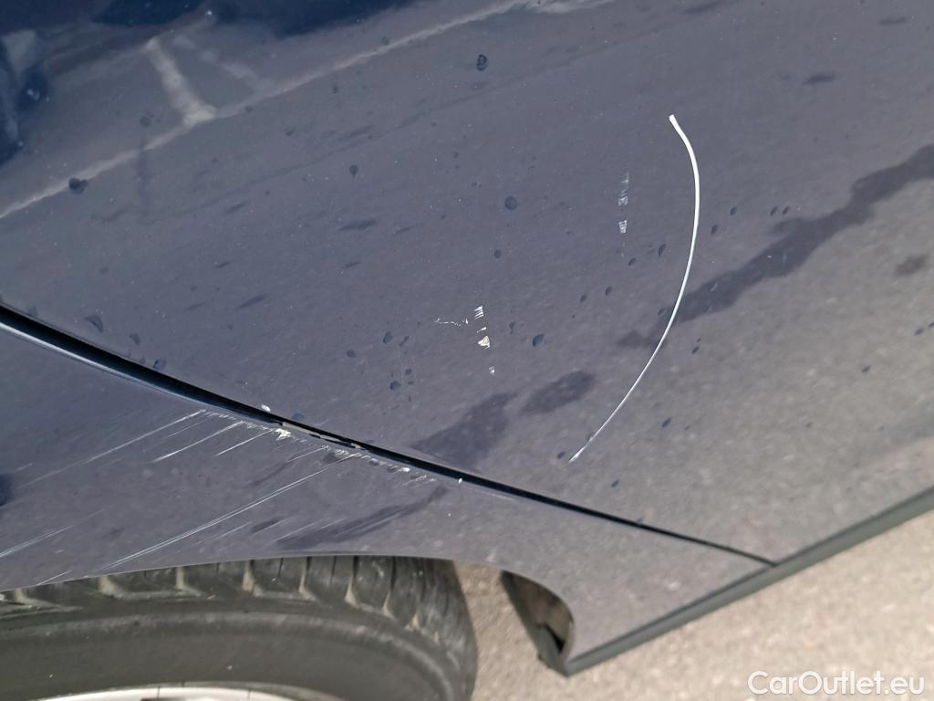  Ford  Focus FORD  / 2018 / 5P / berlina con portón 1.5 Ecoblue 70kW Trend+ #13