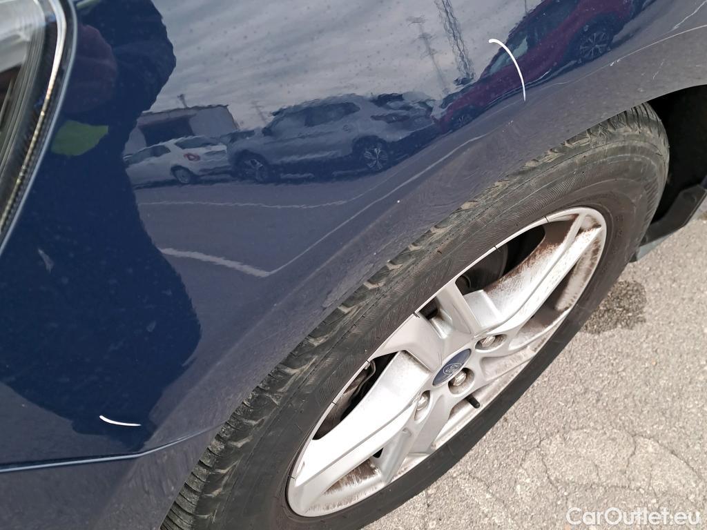  Ford  Focus FORD  / 2018 / 5P / berlina con portón 1.5 Ecoblue 70kW Trend+ #6