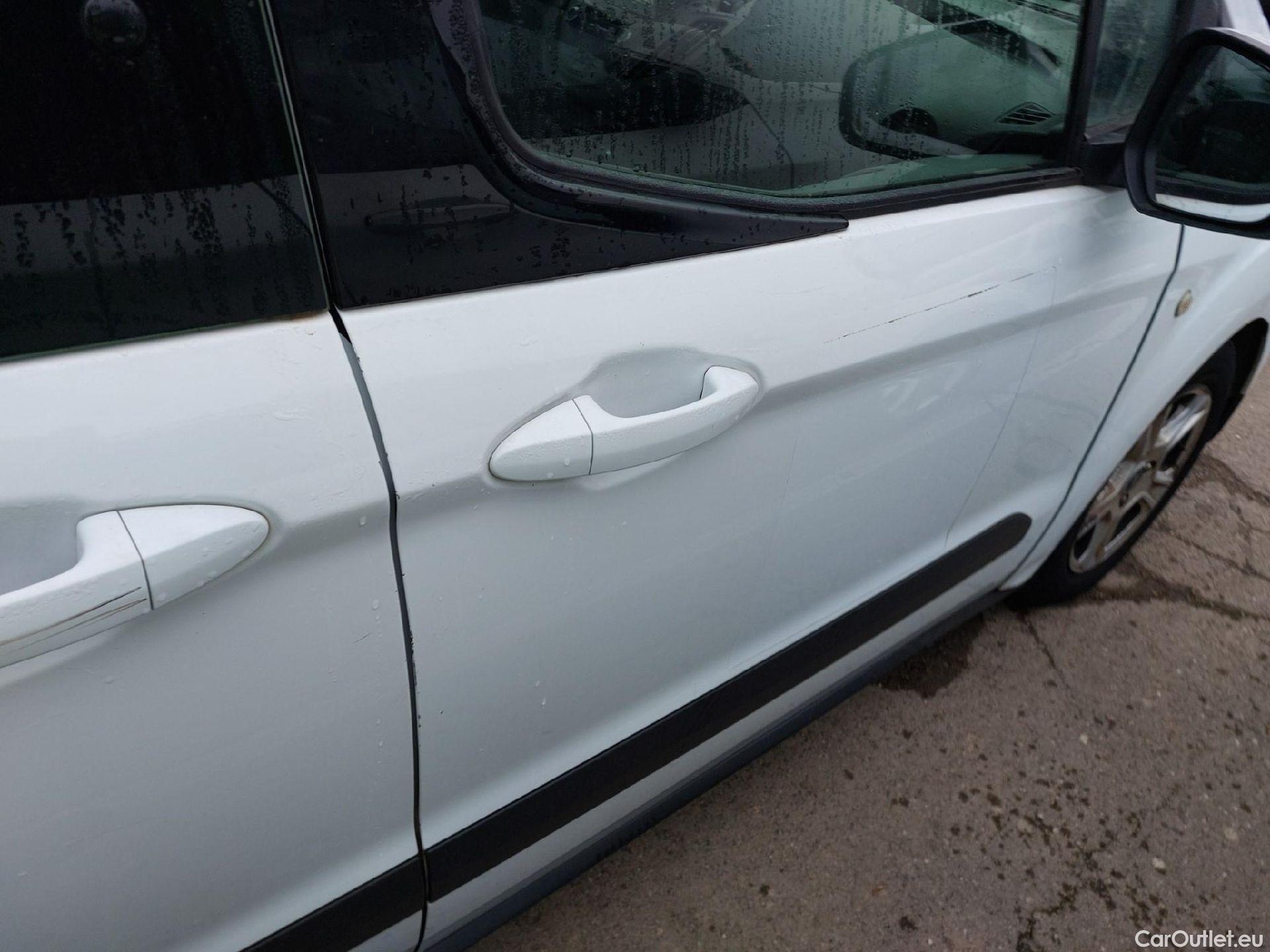  Ford  Transit Connect FORD Transit Courier / 2014 / 4P / combi Kombi 1.5 TDCi 56kW Trend #23