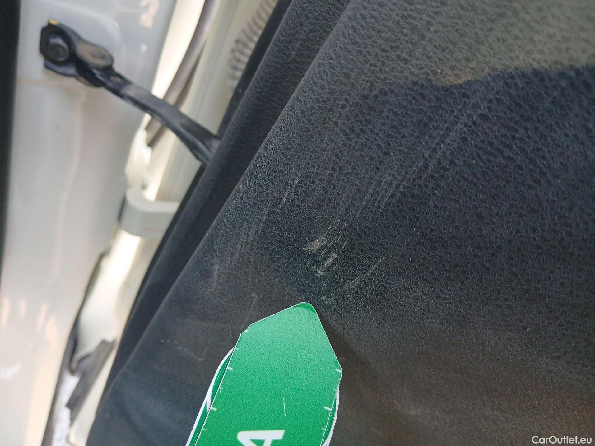  Nissan  Qashqai NISSAN  / 2021 / 5P / todoterreno DIG-T 103kW (140CV) mHEV 4x2 Acenta #5