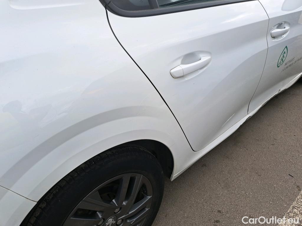  Peugeot  208 PEUGEOT  / 2019 / 5P / berlina con portón PureTech 73kW (100CV) Active Pack #9