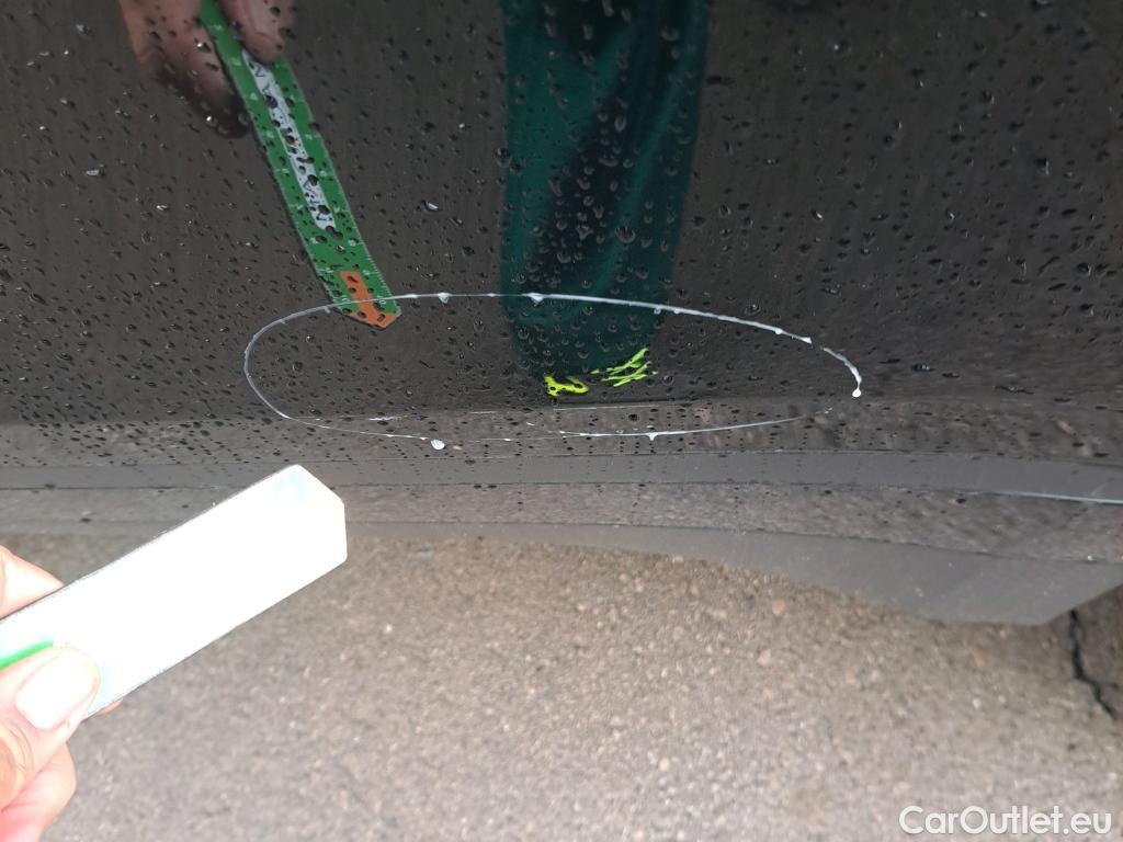  Land Rover  Range Rover LAND ROVER  Velar / 2017 / 5P / todoterreno 2.0D I4 150kW (204CV) S 4WD Auto #4