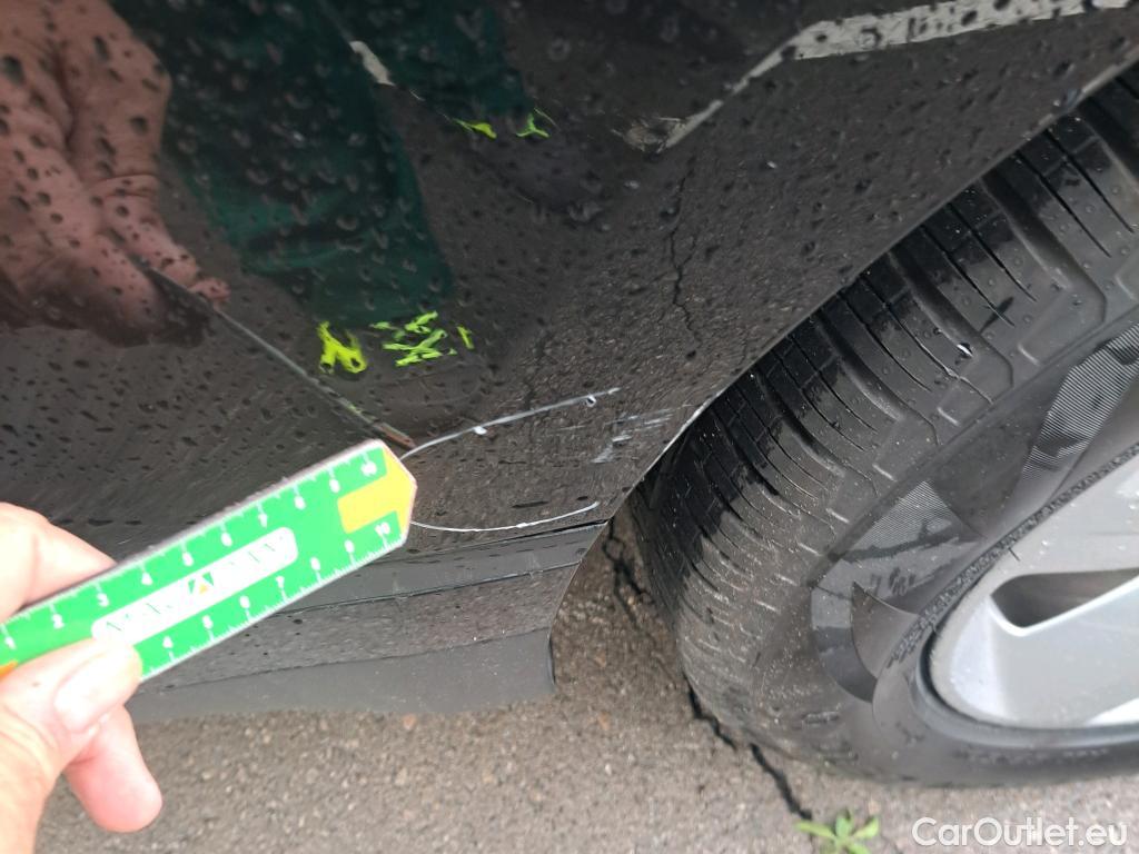  Land Rover  Range Rover LAND ROVER  Velar / 2017 / 5P / todoterreno 2.0D I4 150kW (204CV) S 4WD Auto #5