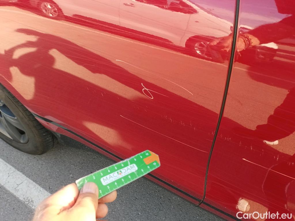  Land Rover  Range Rover LAND ROVER  Velar / 2017 / 5P / todoterreno 2.0 P250 184kW R-Dynamic S 4WD Auto #11