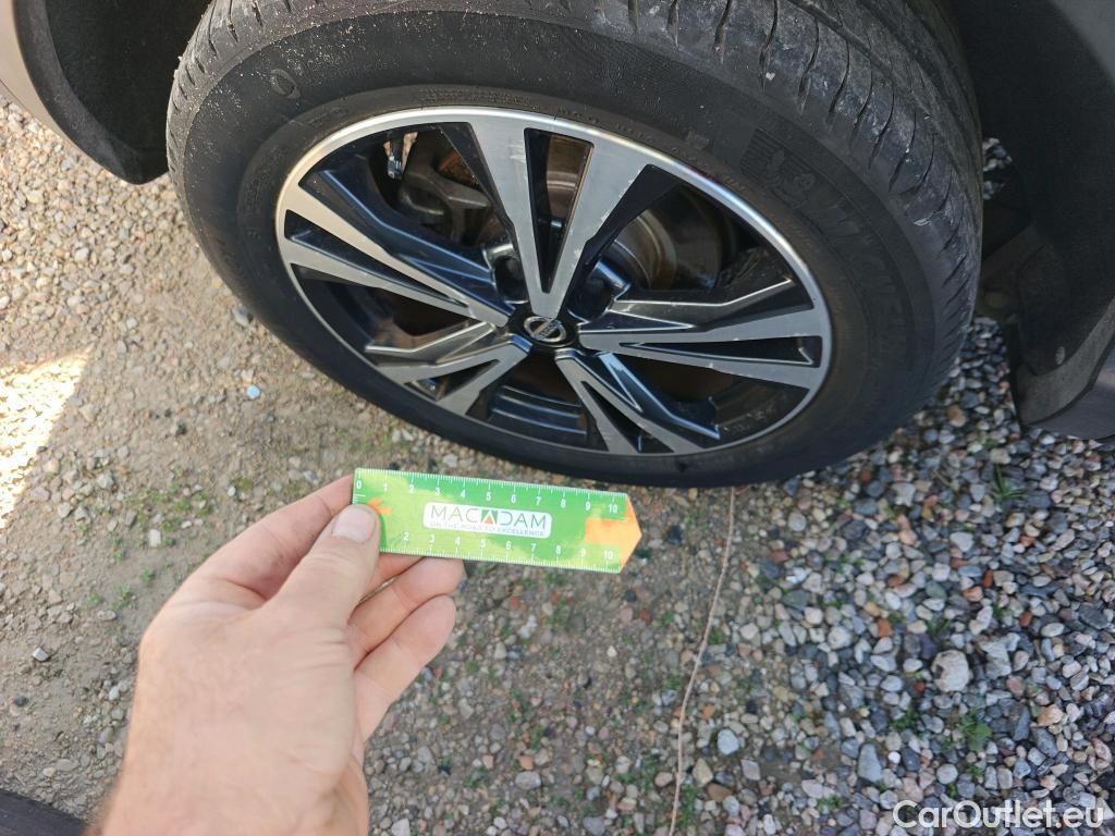  Nissan  Qashqai NISSAN  / 2017 / 5P / todoterreno dCi 150CV (110kW) N-CONNECTA (AC) #3