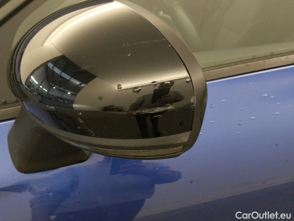  Renault  Captur RENAULT  / 2020 / 5P / todoterreno Intens TCe 90 #33