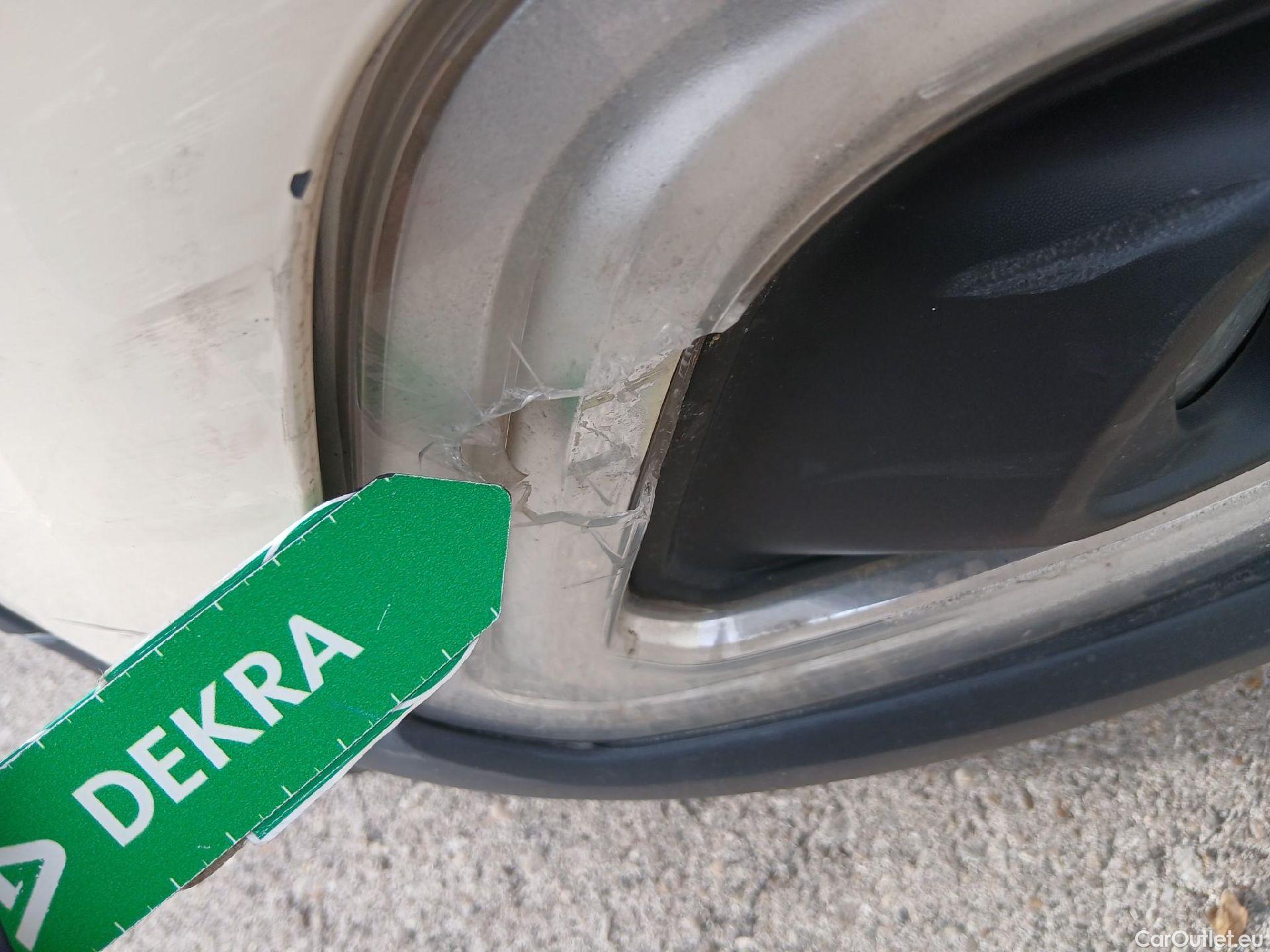  Renault  Captur  Zen 0.9 TCe 90CV MT5 E6 #23